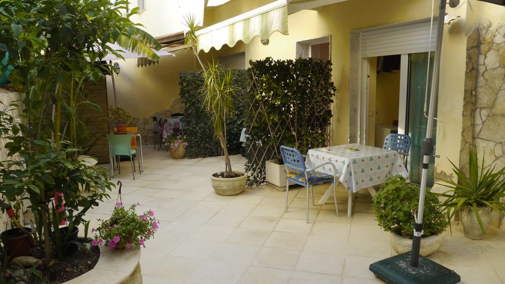 Marina Poetto Cagliari Exterior foto